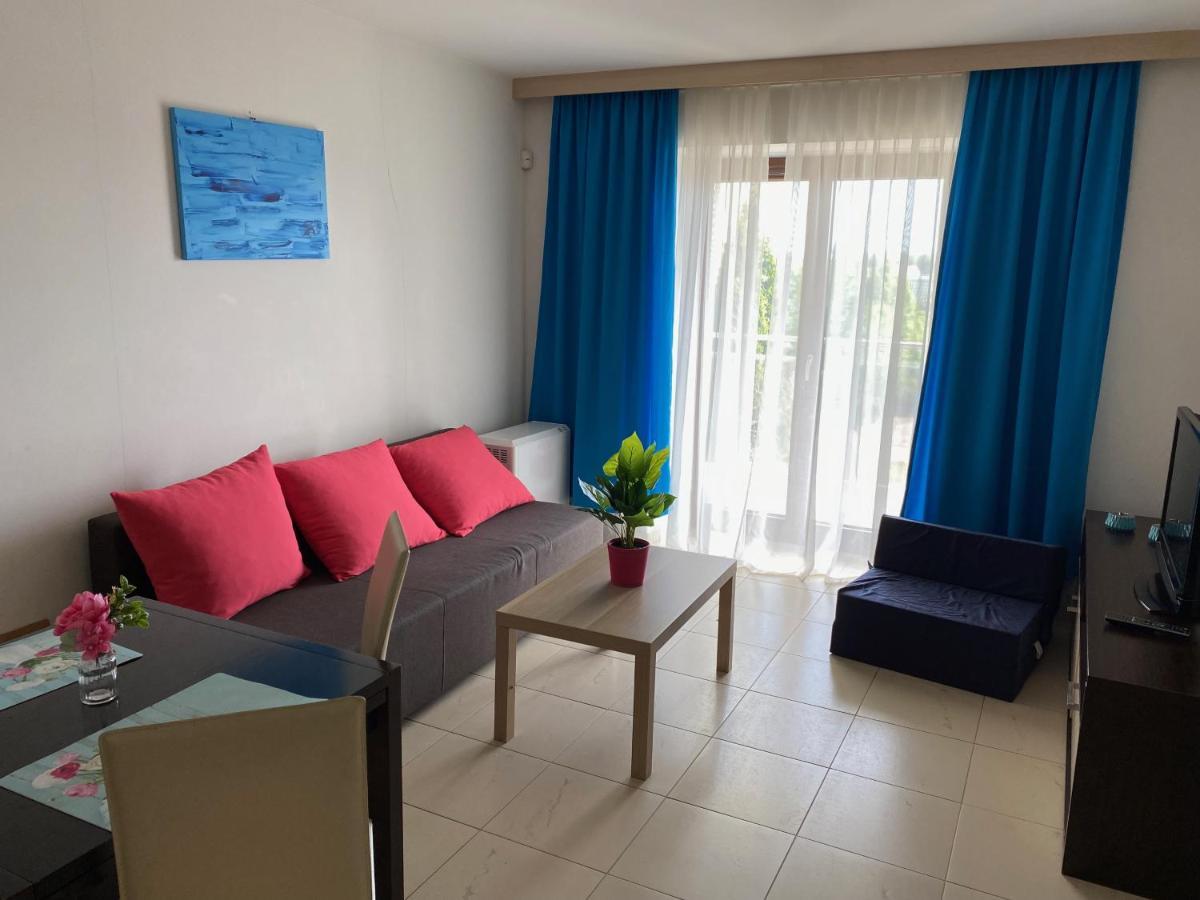Apartement Poludniowy Сърбиново Екстериор снимка